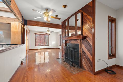 Tiny photo for 1625 Lambeth Lane, New Lenox, IL 60451 (MLS # 12516394)