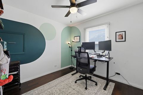 Tiny photo for 572 N Walnut Lane, Schaumburg, IL 60194 (MLS # 12700991)