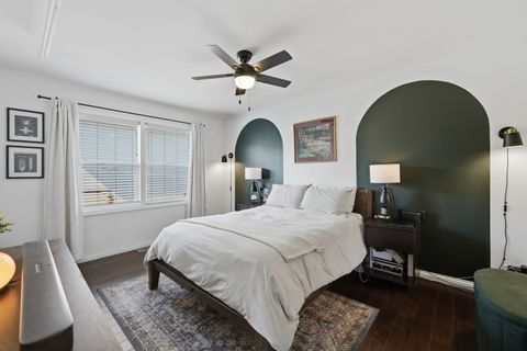 Tiny photo for 572 N Walnut Lane, Schaumburg, IL 60194 (MLS # 12700991)