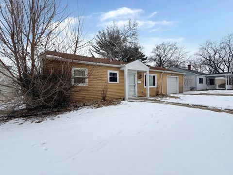 Tiny photo for 205 Hereford Avenue, Steger, IL 60475 (MLS # 12562919)