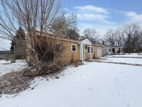 Tiny photo for 205 Hereford Avenue, Steger, IL 60475 (MLS # 12562919)