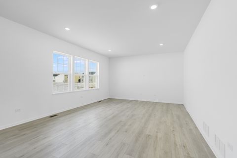 Tiny photo for 419 Hathaway Lane, Oswego, IL 60543 (MLS # 12539299)