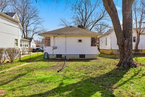 Tiny photo for 1055 S 4th Avenue, Kankakee, IL 60901 (MLS # 12598768)
