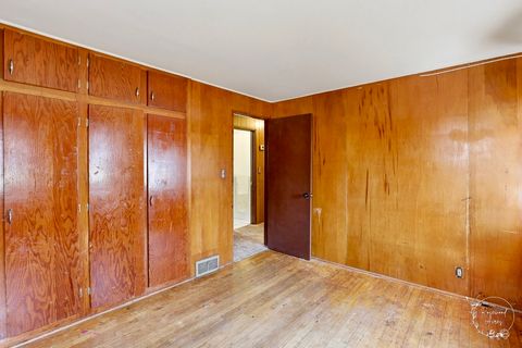 Tiny photo for 1055 S 4th Avenue, Kankakee, IL 60901 (MLS # 12598768)