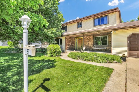Photo of 28 Dunlap Drive, Sidney, IL 61877 (MLS # 12638703)