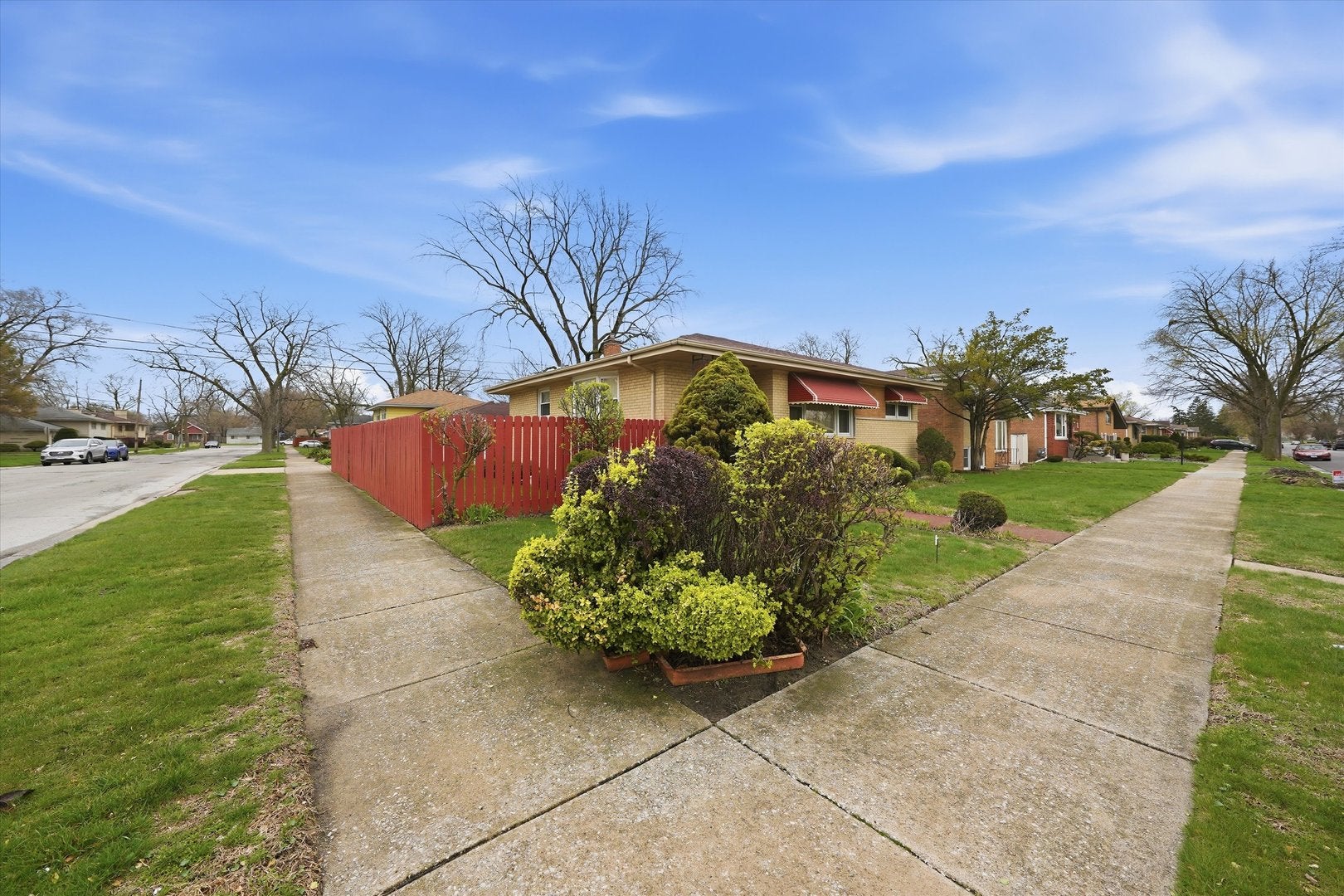 15201 Sunset Drive