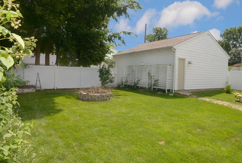 Tiny photo for 534 2nd Avenue, Ottawa, IL 61350 (MLS # 12723058)