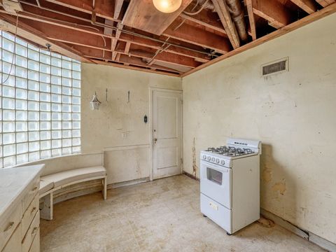 Tiny photo for 1100 Gardner Street, Joliet, IL 60433 (MLS # 12491547)