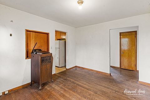 Tiny photo for 665 N Kennedy Drive, Kankakee, IL 60901 (MLS # 12479870)