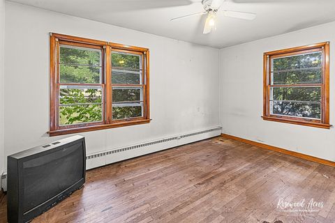 Tiny photo for 665 N Kennedy Drive, Kankakee, IL 60901 (MLS # 12479870)