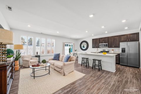 Tiny photo for 1066 Moraine Drive, South Elgin, IL 60177 (MLS # 12585741)