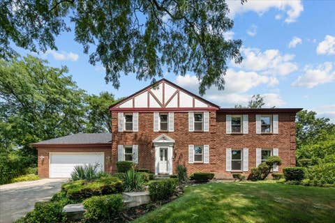 Photo of 3906 Bordeaux Court, Northbrook, IL 60062 (MLS # 12713500)