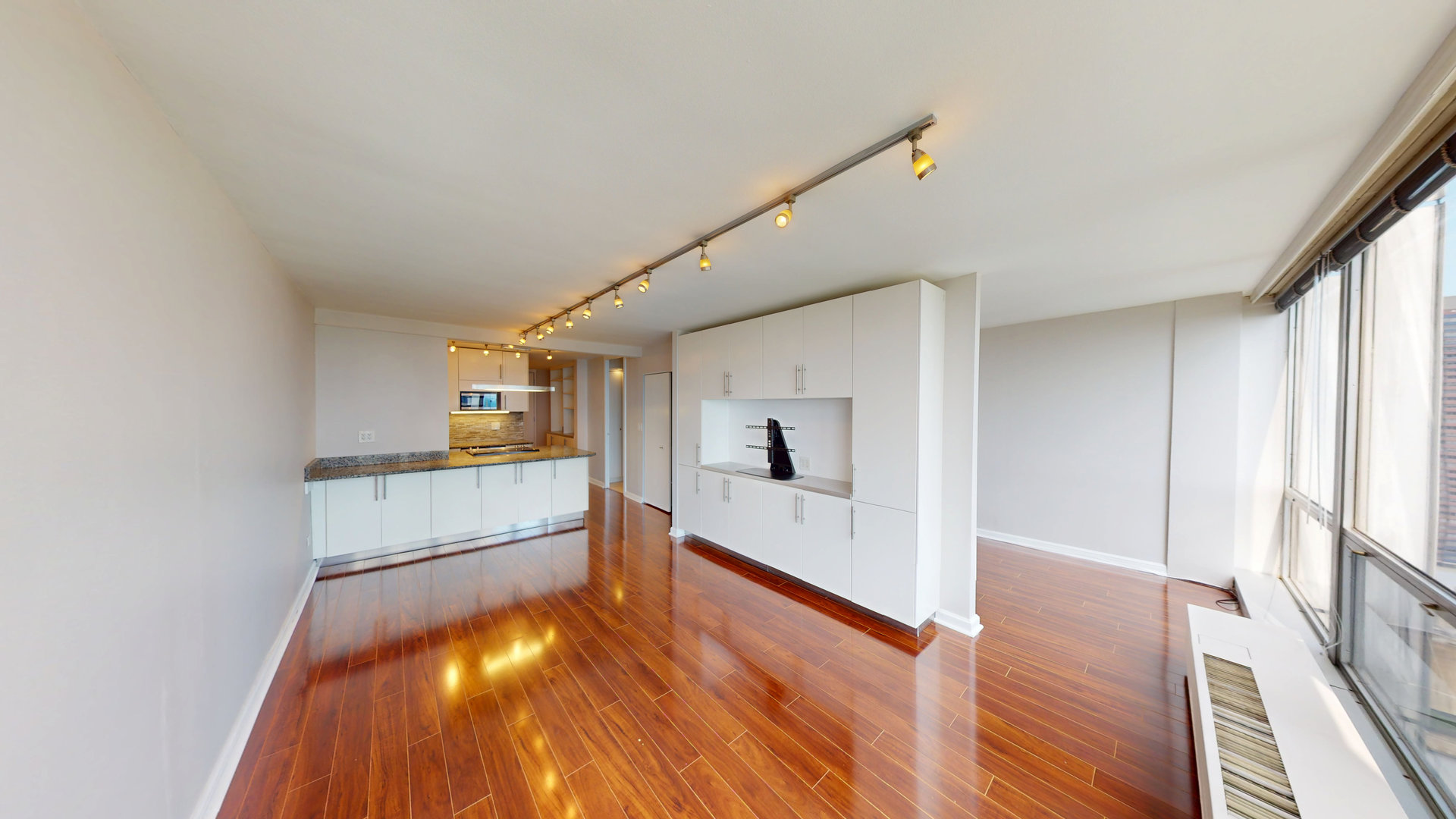 330 W Diversey Parkway 2509