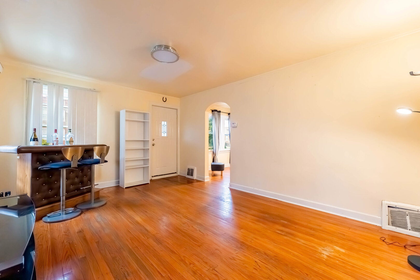 3544 W 63RD Place
