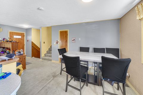 Tiny photo for 352 Sioux Lane, Carol Stream, IL 60188 (MLS # 12520760)