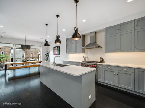 Tiny photo for 2922 N Sheffield Avenue #3, Chicago, IL 60657 (MLS # 12500348)