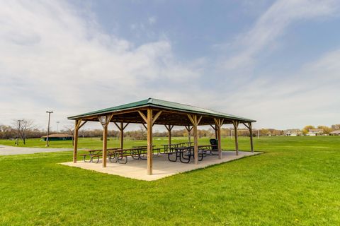Tiny photo for 1113 Franklin Avenue, Winthrop Harbor, IL 60096 (MLS # 12453201)