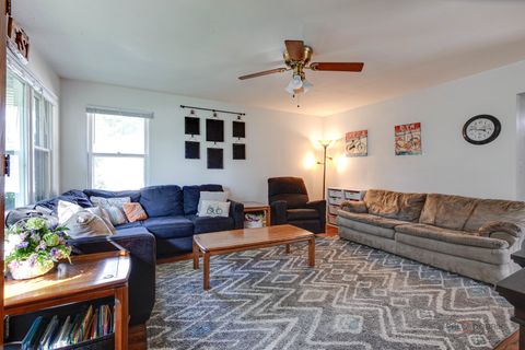 Tiny photo for 1113 Franklin Avenue, Winthrop Harbor, IL 60096 (MLS # 12453201)