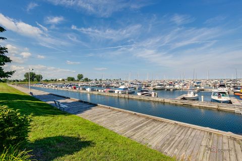 Tiny photo for 1113 Franklin Avenue, Winthrop Harbor, IL 60096 (MLS # 12453201)