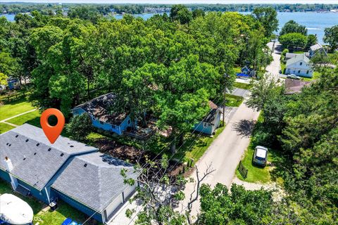 Tiny photo for 28069 N Lake Drive, Wauconda, IL 60084 (MLS # 12695179)