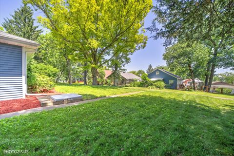 Tiny photo for 28069 N Lake Drive, Wauconda, IL 60084 (MLS # 12695179)