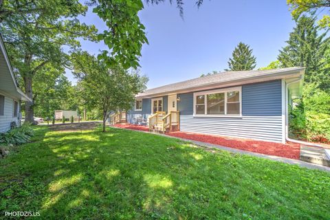 Tiny photo for 28069 N Lake Drive, Wauconda, IL 60084 (MLS # 12695179)