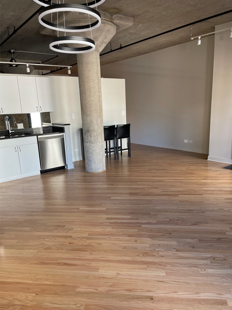 411 W ONTARIO Street 616