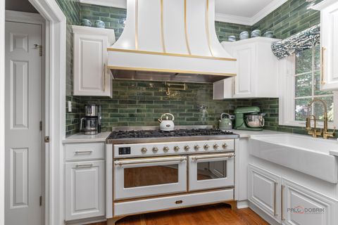 Tiny photo for 406 Kenmare Drive, Burr Ridge, IL 60527 (MLS # 12593677)