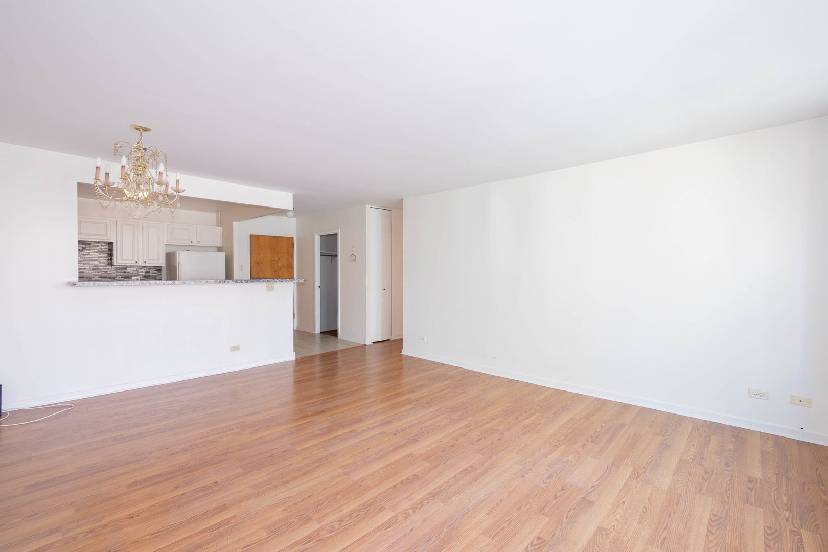 211 E Ohio Street 2821