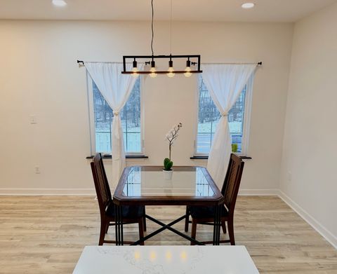 Tiny photo for 1480 Raymond Street Raymond Street, South Elgin, IL 60177 (MLS # 12542316)