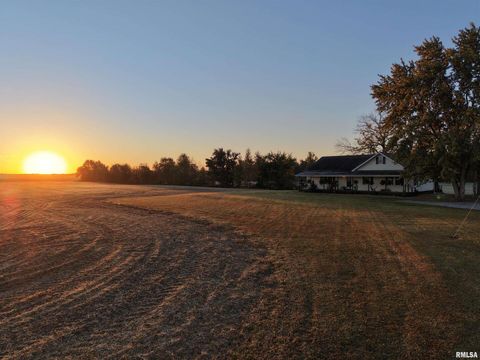 Tiny photo for 878 County Road 600 N, Sims, IL 62886 (MLS # EB460089)