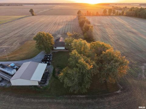 Tiny photo for 878 County Road 600 N, Sims, IL 62886 (MLS # EB460089)