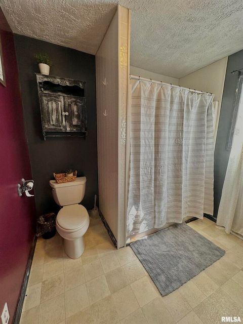 Tiny photo for 878 County Road 600 N, Sims, IL 62886 (MLS # EB460089)