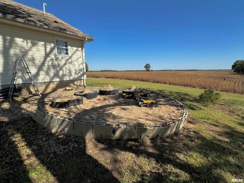 Tiny photo for 878 County Road 600 N, Sims, IL 62886 (MLS # EB460089)