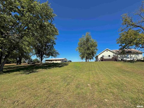 Tiny photo for 878 County Road 600 N, Sims, IL 62886 (MLS # EB460089)