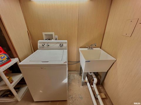 Tiny photo for 878 County Road 600 N, Sims, IL 62886 (MLS # EB460089)