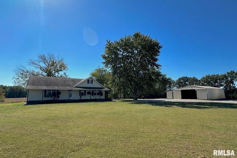 Tiny photo for 878 County Road 600 N, Sims, IL 62886 (MLS # EB460089)