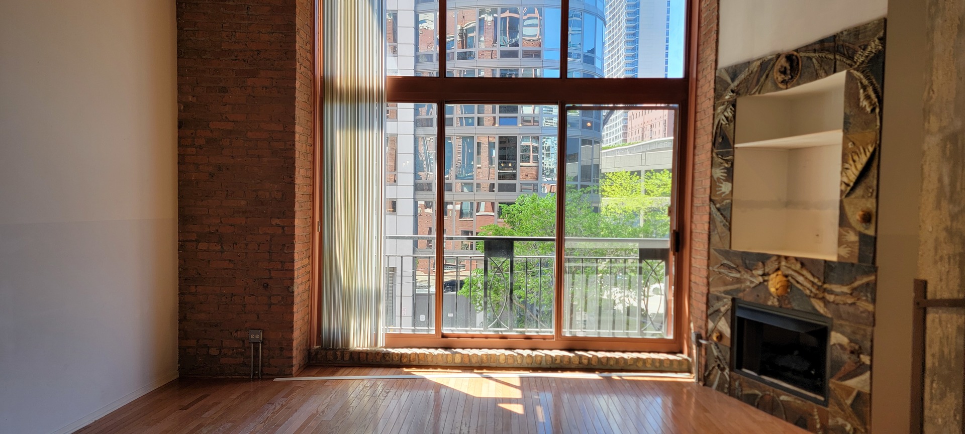 360 W Illinois Street 205