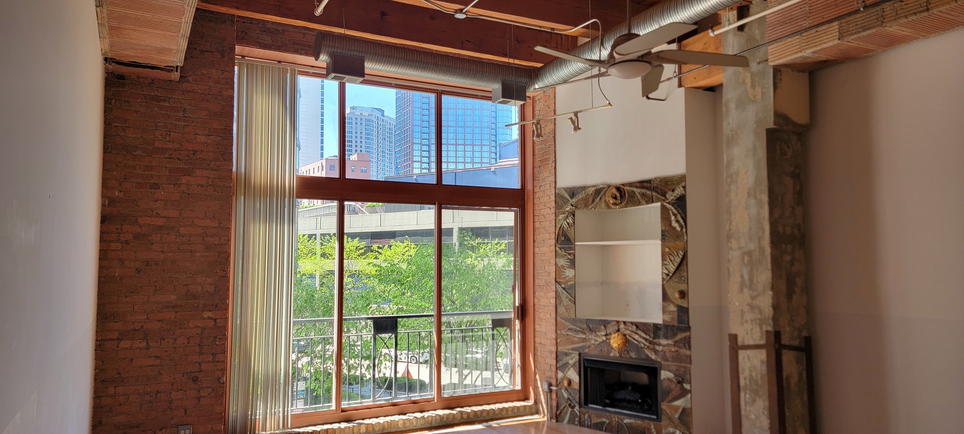 360 W Illinois Street 205
