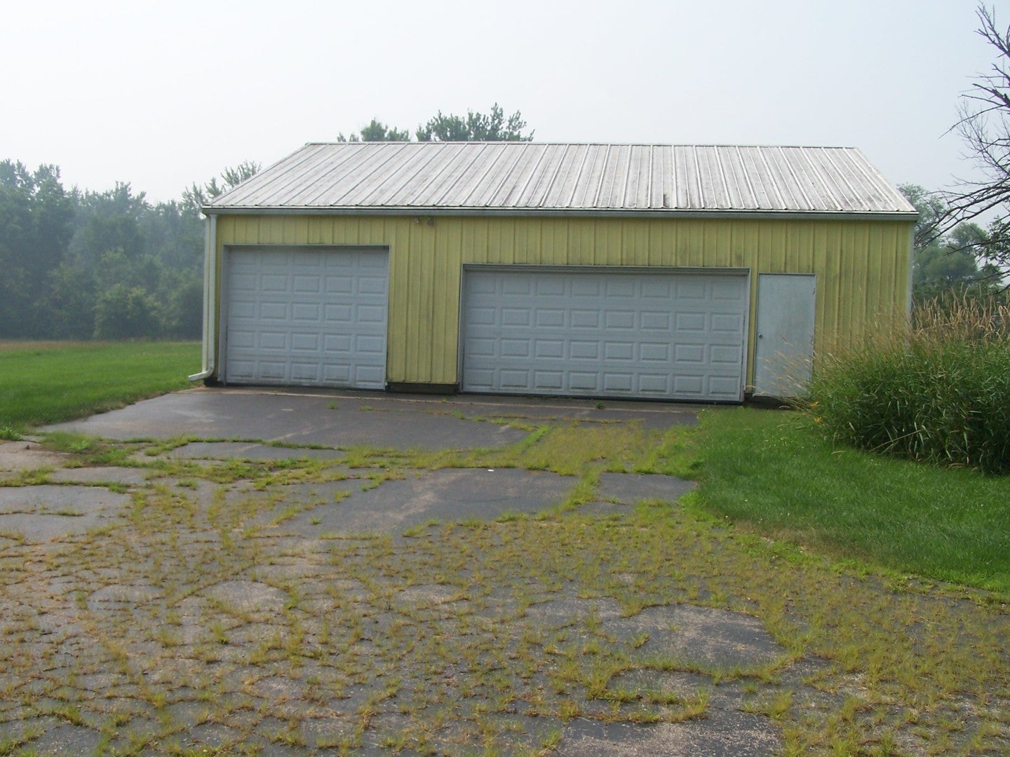 2046 Deep Cut Road