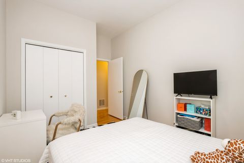 Tiny photo for 2529 N Halsted Street #1S, Chicago, IL 60614 (MLS # 12473845)