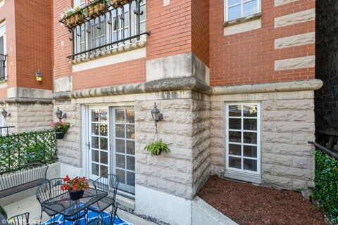 Tiny photo for 2529 N Halsted Street #1S, Chicago, IL 60614 (MLS # 12473845)