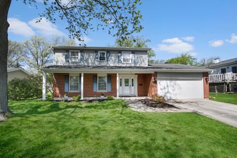 Photo of 6914 Richmond Avenue, Darien, IL 60561 (MLS # 12601084)