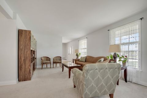 Tiny photo for 6914 Richmond Avenue, Darien, IL 60561 (MLS # 12601084)