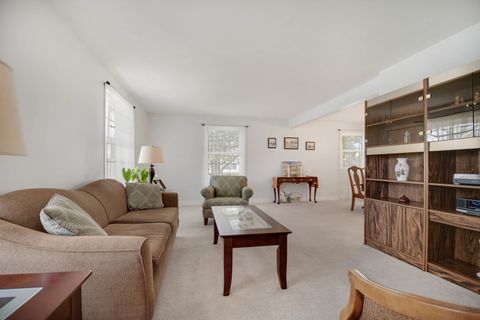 Tiny photo for 6914 Richmond Avenue, Darien, IL 60561 (MLS # 12601084)