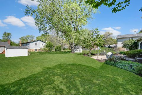 Tiny photo for 6914 Richmond Avenue, Darien, IL 60561 (MLS # 12601084)