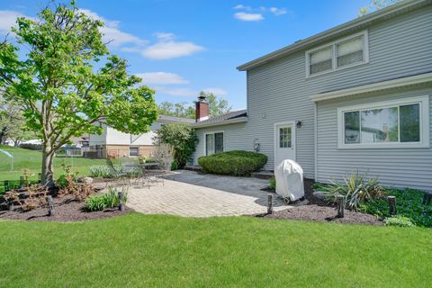 Tiny photo for 6914 Richmond Avenue, Darien, IL 60561 (MLS # 12601084)
