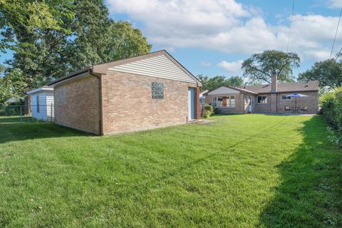Tiny photo for 8206 N Octavia Avenue, Niles, IL 60714 (MLS # 12440679)