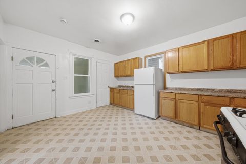 Tiny photo for 125 N 22nd Avenue, Melrose Park, IL 60160 (MLS # 12647446)