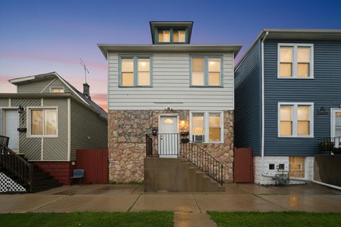 Photo of 125 N 22nd Avenue, Melrose Park, IL 60160 (MLS # 12647446)